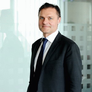 Greg Konieczny, FP: "Nu trebuie exclusă varianta listării Hidroelectrica în insolvenţă" Greg Konieczny, FP: "Nu trebuie exclusă varianta listării Hidroelectrica în insolvenţă"