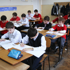 Simularea, aşteptată ca un examen oficial! Simularea, aşteptată ca un examen oficial!
