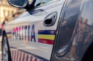 Percheziţii la persoane şi firme bănuite că au cauzat un prejudiciu de 2,2 milioane de lei Percheziţii la persoane şi firme bănuite că au cauzat un prejudiciu de 2,2 milioane de lei