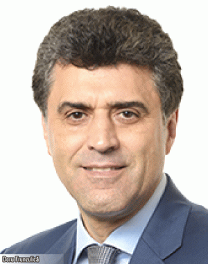 "Trebuie să adoptăm cât mai repede posibil moneda europeană" "Trebuie să adoptăm cât mai repede posibil moneda europeană"