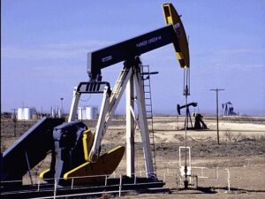 Guvernul a adoptat o hotãrâre vizând nivelul stocurilor de urgenþã de þiþei ºi produse petroliere pentru 2017 Guvernul a adoptat o hotãrâre vizând nivelul stocurilor de urgenþã de þiþei ºi produse petroliere pentru 2017