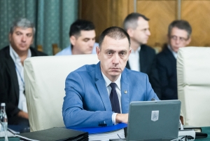 Mihai Fifor: "Am vorbit în Guvern despre un aşa-numit Schengen militar" Mihai Fifor: "Am vorbit în Guvern despre un aşa-numit Schengen militar"