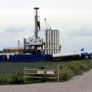 BNP Paribas nu mai finanţează operaţiunile cu petrol şi gaze de şist BNP Paribas nu mai finanţează operaţiunile cu petrol şi gaze de şist