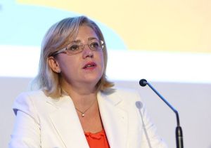 Corina Creţu (Sursa foto: Reprezentanţa Comisiei Europene în România ) Corina Creţu (Sursa foto: Reprezentanţa Comisiei Europene în România )