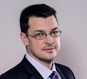 Ovidiu Raeţchi (Sursa foto: Facebook) Ovidiu Raeţchi (Sursa foto: Facebook)