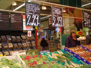 Consiliul Concurenţei analizează scumpirea accelerată a alimentelor Consiliul Concurenţei analizează scumpirea accelerată a alimentelor