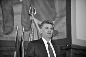 Valeriu Zgonea Valeriu Zgonea