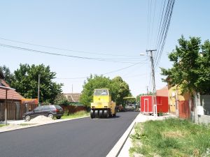 Fonduri europene de 670 milioane lei pentru reabilitarea a circa 230 de kilometri de drumuri judeţene Fonduri europene de 670 milioane lei pentru reabilitarea a circa 230 de kilometri de drumuri judeţene