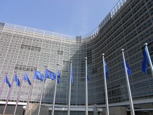 CE rambursează ţării noastre 664 milioane de euro CE rambursează ţării noastre 664 milioane de euro