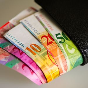 OTP Bank câştigă într-un proces colectiv pe îngheţarea CHF OTP Bank câştigă într-un proces colectiv pe îngheţarea CHF