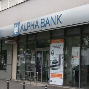 Alpha Bank devine al doilea cel mai important vânzător de neperformante de la noi Alpha Bank devine al doilea cel mai important vânzător de neperformante de la noi