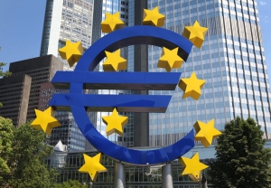 Bulgaria îşi va intensifica eforturile pentru aderarea la zona euro Bulgaria îşi va intensifica eforturile pentru aderarea la zona euro