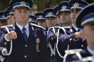 Sinteza raportului prezentat de şeful Poliţei Române premierului a fost făcută publică Sinteza raportului prezentat de şeful Poliţei Române premierului a fost făcută publică