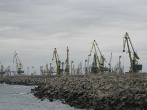 Două contracte în valoare de aproape 14 milioane de lei, încheiate de Administraţia Porturilor Maritime Constanţa Două contracte în valoare de aproape 14 milioane de lei, încheiate de Administraţia Porturilor Maritime Constanţa