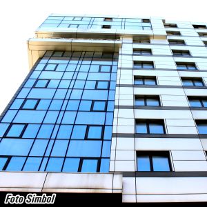 Mai multe clădiri ale companiei Organe de Asamblare, scoase la vânzare după intrarea firmei în insolvenţă Mai multe clădiri ale companiei Organe de Asamblare, scoase la vânzare după intrarea firmei în insolvenţă