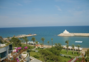 Revenirea turiştilor ruşi a generat o creştere semnificativă a industriei turismului din Turcia Revenirea turiştilor ruşi a generat o creştere semnificativă a industriei turismului din Turcia