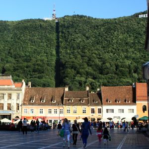 Lipsa forţei de muncă a făcut ca investitorii să evite Braşovul în deschiderea de noi fabrici Lipsa forţei de muncă a făcut ca investitorii să evite Braşovul în deschiderea de noi fabrici