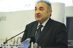 "Băncile să îşi asume responsabilitatea creditelor, inclusiv din perspectiva clienţilor" "Băncile să îşi asume responsabilitatea creditelor, inclusiv din perspectiva clienţilor"