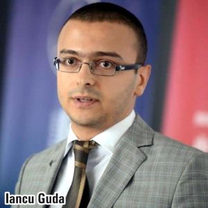 Iancu Guda este responsabil pentru dezvoltarea liniilor de servicii ca şi Director General al Coface Credit Management Services, acumulând o experienţă de peste 12 ani privind managementul riscului de credit în cadrul companiei. Începând cu anul 2013, este lector asociat la Institutul Bancar Român, unde predă cursuri de analiză financiară avansată şi finanţe corporative în cadrul programului CEFA. De asemenea, începând cu anul 2017, Iancu Guda este autorizat de către ASF pentru poziţia de Administrator Independent în Consiliul de Administraţie al BRD Asset Management. Iancu Guda este responsabil pentru dezvoltarea liniilor de servicii ca şi Director General al Coface Credit Management Services, acumulând o experienţă de peste 12 ani privind managementul riscului de credit în cadrul companiei. Începând cu anul 2013, este lector asociat la Institutul Bancar Român, unde predă cursuri de analiză financiară avansată şi finanţe corporative în cadrul programului CEFA. De asemenea, începând cu anul 2017, Iancu Guda este autorizat de către ASF pentru poziţia de Administrator Independent în Consiliul de Administraţie al BRD Asset Management.