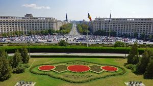 USR a inţiat petiţia online pentru transformarea terenului din jurul Casei Poporului în parc public USR a inţiat petiţia online pentru transformarea terenului din jurul Casei Poporului în parc public