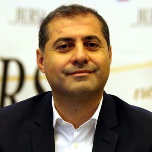 Florin Jianu: "Introducerea declaraţiei unice privind plata impozitului pe venit - o soluţie bună pentru Formularul 600". Florin Jianu: "Introducerea declaraţiei unice privind plata impozitului pe venit - o soluţie bună pentru Formularul 600".