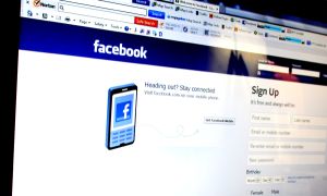 Anchetă la Facebook, pentru scurgeri de date către firma care l-a ajutat pe Trump să devină preşedinte Anchetă la Facebook, pentru scurgeri de date către firma care l-a ajutat pe Trump să devină preşedinte