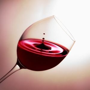Peste 300 de eşantioane de vin au fost verificate în laboratoarele de spcialitate Peste 300 de eşantioane de vin au fost verificate în laboratoarele de spcialitate
