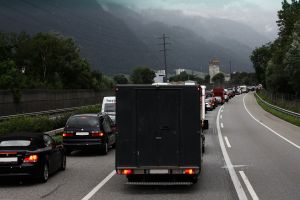 Peste 370.000 de nereguli au fost depistate de sistemele IT în primele patru luni Peste 370.000 de nereguli au fost depistate de sistemele IT în primele patru luni