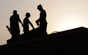 Bursa Locurilor de Muncă pune la dispoziţie peste 28.000 de posturi Bursa Locurilor de Muncă pune la dispoziţie peste 28.000 de posturi