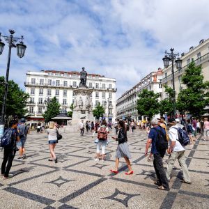Eurovisionul aduce mai mulţi turişti în oraşul gazdă - Lisabona Eurovisionul aduce mai mulţi turişti în oraşul gazdă - Lisabona