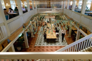 Investiţie în reamenajarea interiorului restaurantului Pescăruş Investiţie în reamenajarea interiorului restaurantului Pescăruş