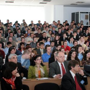 "Creditele garantate de stat, posibil să crească taxele de studii" "Creditele garantate de stat, posibil să crească taxele de studii"