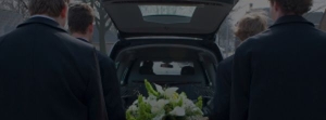 Care este semnificatia florilor in cadrul unei inmormantari? Care este semnificatia florilor in cadrul unei inmormantari?