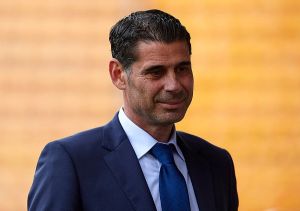 Fernando Hierro (Sursa foto: Twitter) Fernando Hierro (Sursa foto: Twitter)