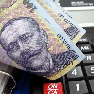 "Programul «Investeşte în tine» contravine normelor BNR" "Programul «Investeşte în tine» contravine normelor BNR"
