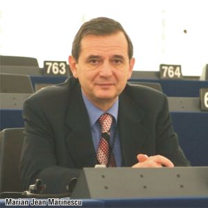 "Dupã zece ani în UE, decalajul dintre mediul european ºi România este acelaºi" "Dupã zece ani în UE, decalajul dintre mediul european ºi România este acelaºi"