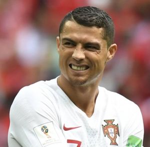 Uruguay - Portugalia 2-1, Ronaldo a plecat după...Messi Uruguay - Portugalia 2-1, Ronaldo a plecat după...Messi