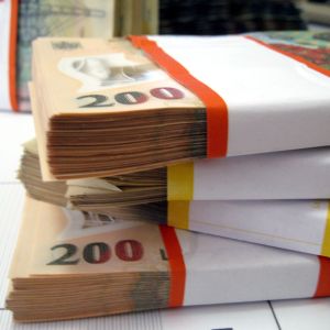 Peste 786 de milioane de lei - investiţi în Programul Tezaur, ediţia Centenar Peste 786 de milioane de lei - investiţi în Programul Tezaur, ediţia Centenar