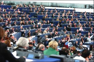 Europarlamentari cu locuri de muncă multiple Europarlamentari cu locuri de muncă multiple