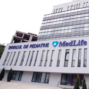 Profitul MedLife scade cu 5%, în primul semestru Profitul MedLife scade cu 5%, în primul semestru