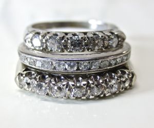 Cotaþia platinei, la nivelul minim al ultimilor zece ani Cotaþia platinei, la nivelul minim al ultimilor zece ani