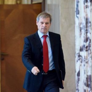 Cioloş ia în serios candidatura sa la prezidenţiale Cioloş ia în serios candidatura sa la prezidenţiale