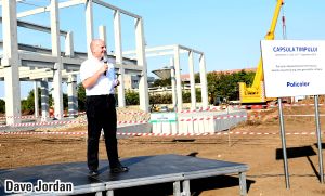 Policolor investeşte 5,4 milioane euro într-o nouă fabrică Policolor investeşte 5,4 milioane euro într-o nouă fabrică