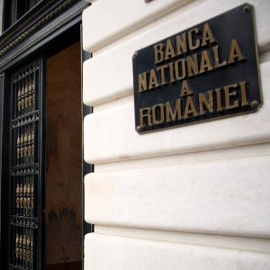 BNR a înţeles că discriminarea debitorilor nu are sens BNR a înţeles că discriminarea debitorilor nu are sens