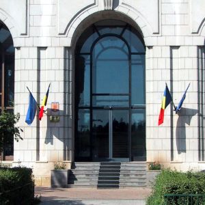 Obligaþiile fiscale achitate pânã la 15 decembrie vor fi reduse Obligaþiile fiscale achitate pânã la 15 decembrie vor fi reduse