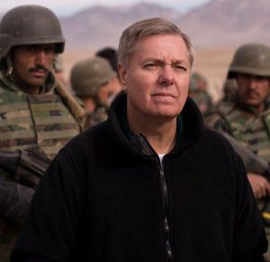 Lindsey Graham (Sursã foto: Twitter) Lindsey Graham (Sursã foto: Twitter)