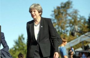 The Times: Theresa May, aşteptată să demisioneze The Times: Theresa May, aşteptată să demisioneze