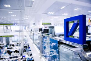 Fost bancher Deutsche Bank, implicat în manipularea Euribor Fost bancher Deutsche Bank, implicat în manipularea Euribor