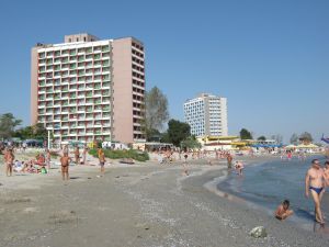 Veniturile din industria hotelieră, în creştere pentru al optulea an consecutiv Veniturile din industria hotelieră, în creştere pentru al optulea an consecutiv