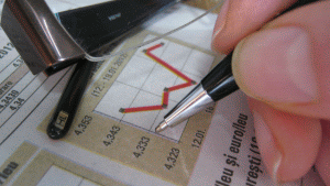 Producţia industrială a României a scăzut cu 1,5% Producţia industrială a României a scăzut cu 1,5%